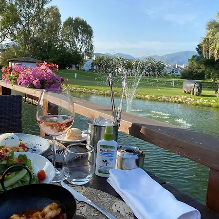 דירה Puerto Banus Chic Spacious Modern 3 Bedrooms 2 Bathrooms Golf Pool